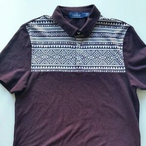 Small tribal patterned maroon men’s polo